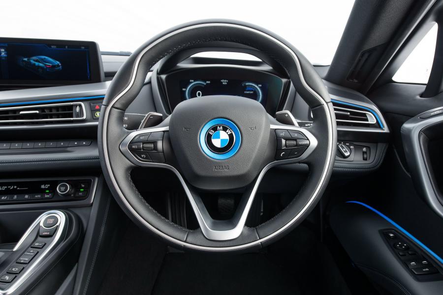  BMW i8 2015 года  (ZA) (фото 30 из 30)
